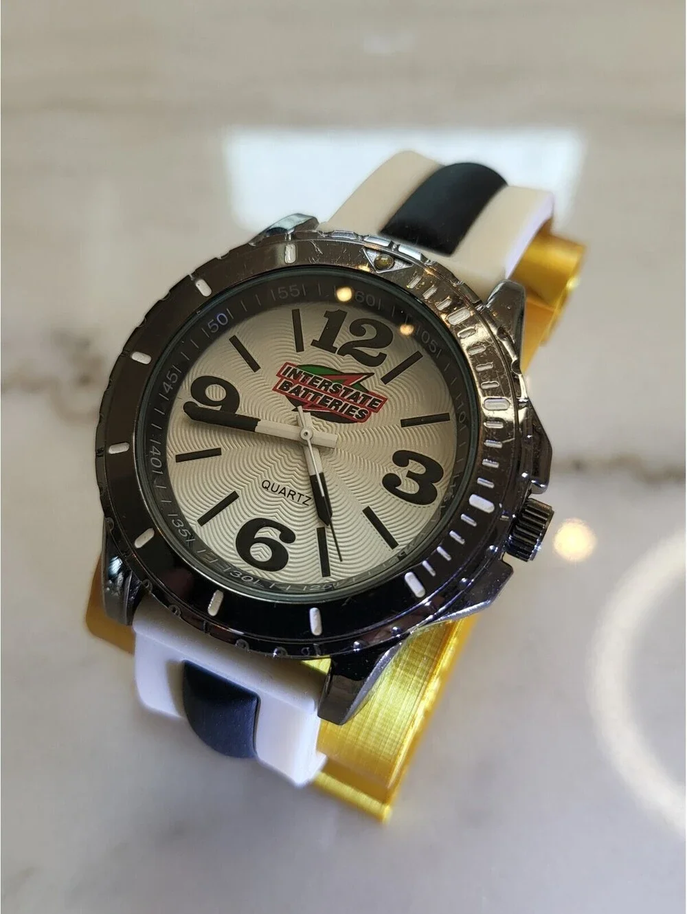 Men's Quartz Watch Working NewBattery Automobilia 44mm Interstate Batteries NWOT